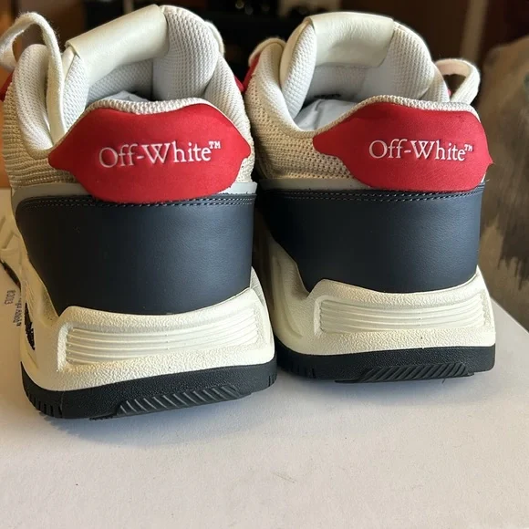 Off white runner sneakers kick off sz 40 eur like new